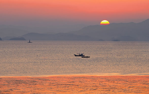 노을 진 감도 저녁 노을