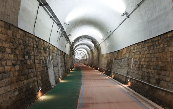 오림터널 내부 모습