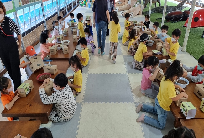 3-2 여수시, ‘율촌보라마을기업·꼬물락농장’ 행정안전부 마을기업 선정.jpg