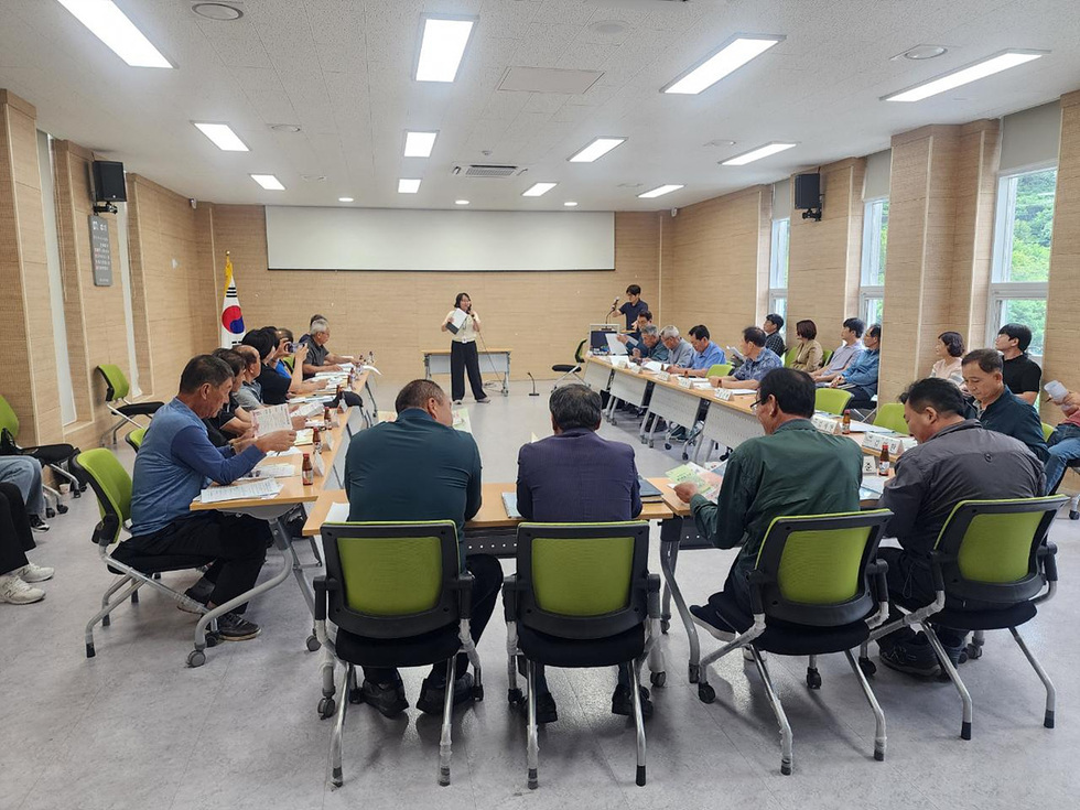 6 여수시, 폭염 취약 섬 지역 어르신 위한 ‘포근휴’ 홍보 나서.jpg